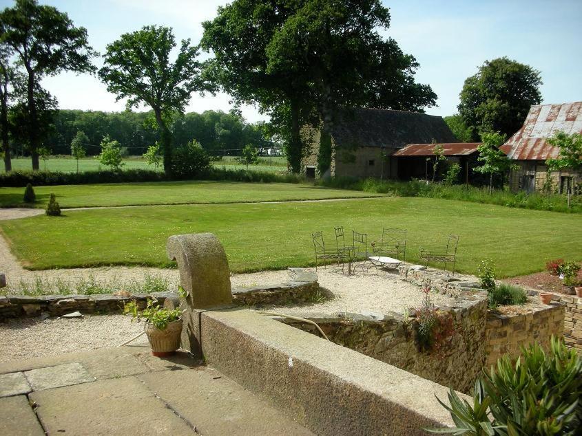 Manoir De Belle-Noe Panzió Dol-de-Bretagne Kültér fotó